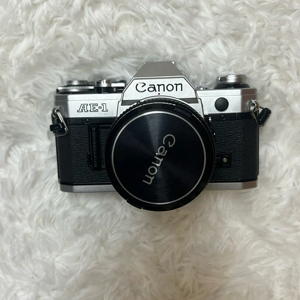 CANON AE1